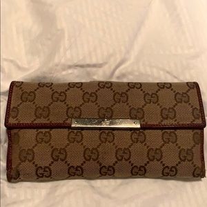 Authentic Gucci Wallet